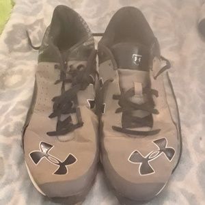 Under Armour Clutch baseball cleats size 10.5